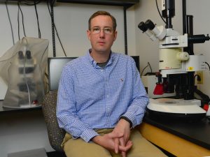 Christian Lorson is a professor of veterinary pathobiology at the Bond LSC. His research focuses on spinal muscular atrophy and more recently, SMARD1. | photo by Hannah Baldwin, Bond LSC .