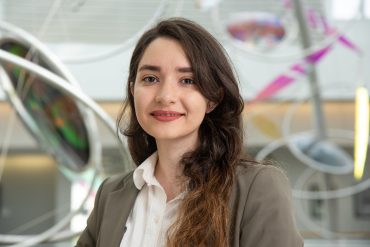 Farzanesh Esmaili