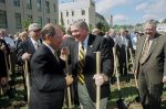 Bond LSC honors namesake in death