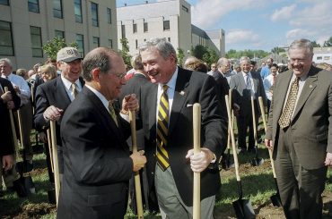 Bond LSC honors namesake in death